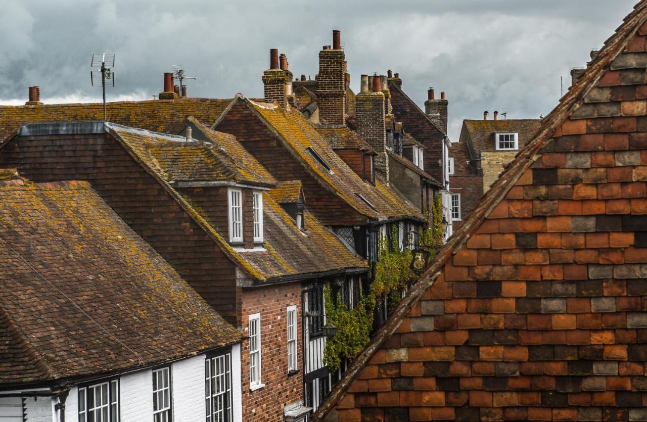 Jeakes House Bed & Breakfast Rye Luaran gambar The roofs of the houses in the street