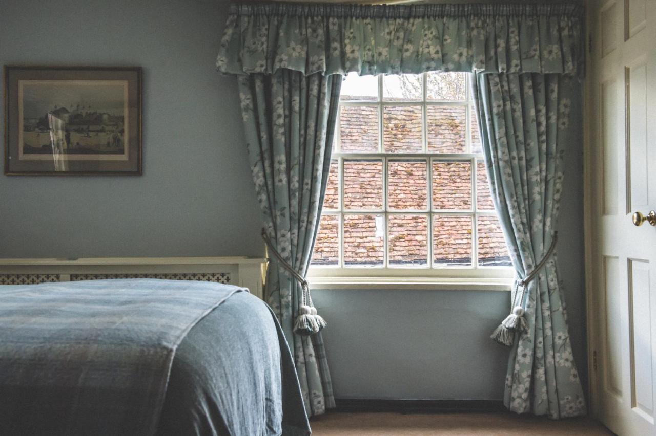 Jeakes House Bed & Breakfast Rye Luaran gambar Curtains in a bedroom